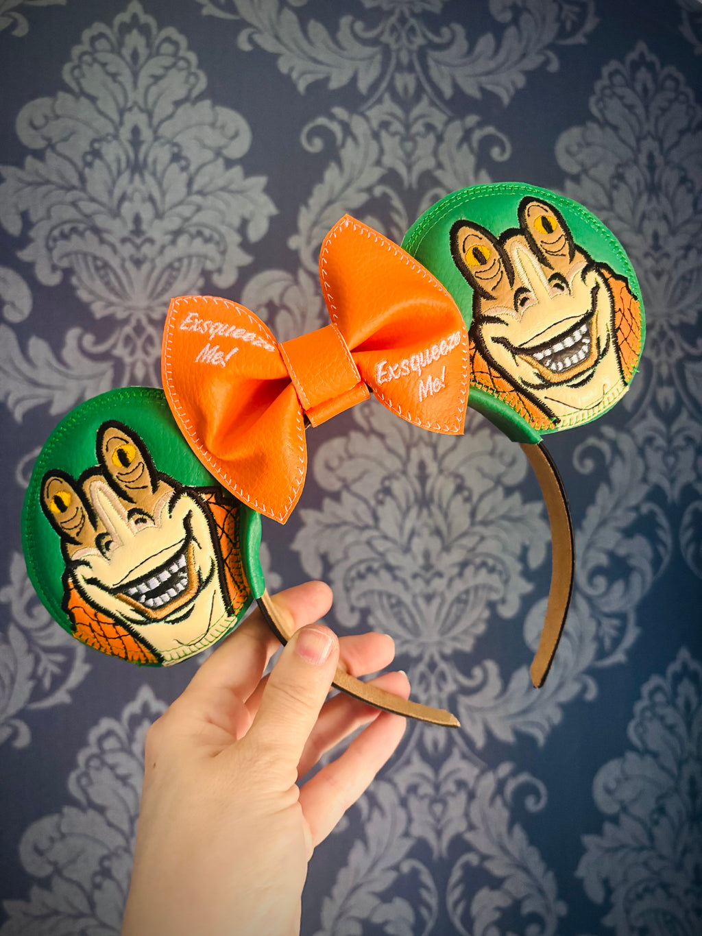 Exsqueeze Me! Jar Jar ear headband