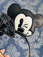 Core Character, Classic Mouse signature ear headband