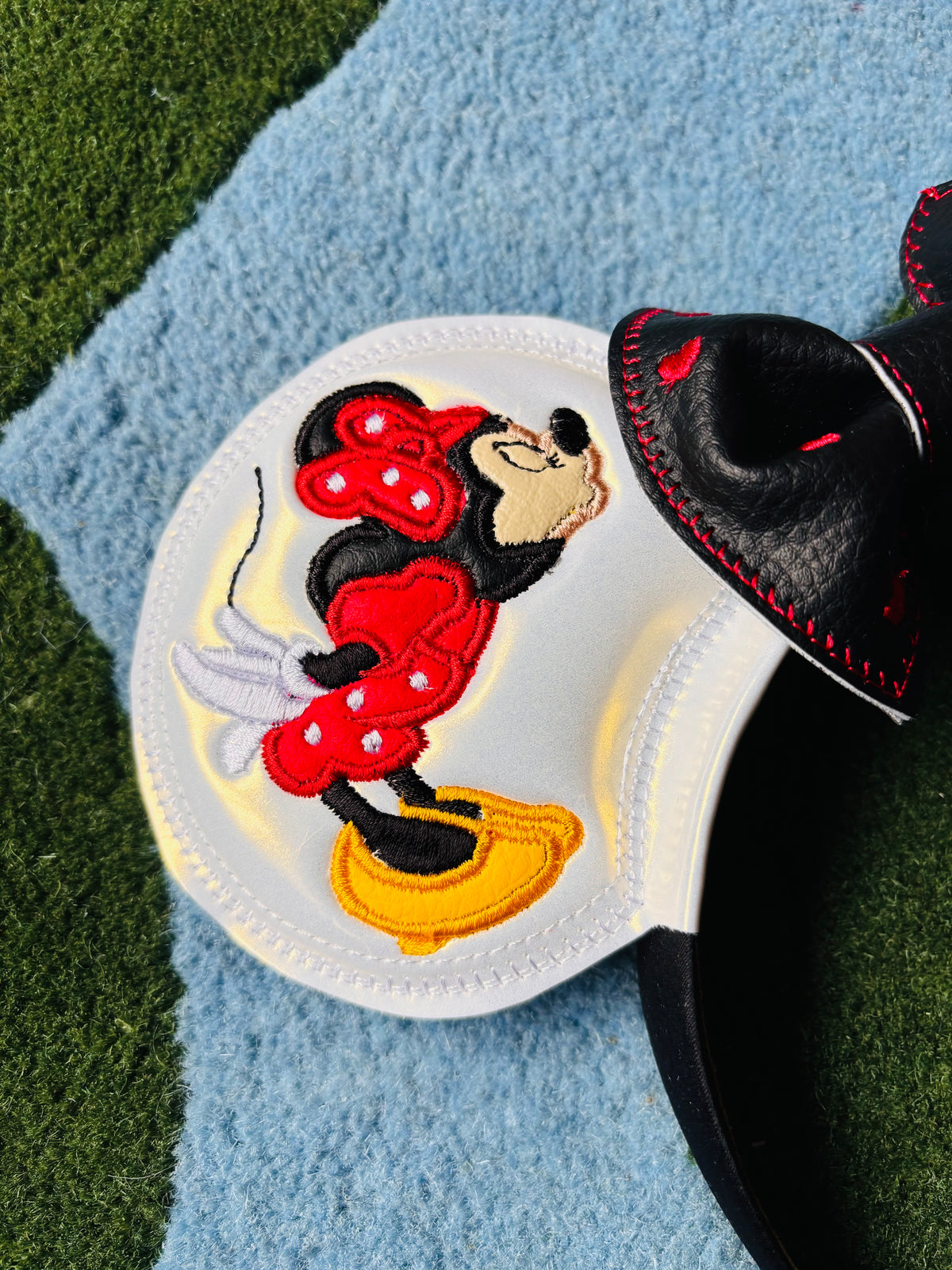 Core Character, Kissing Mice ear headband