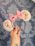 Sassy Daisy ear headband