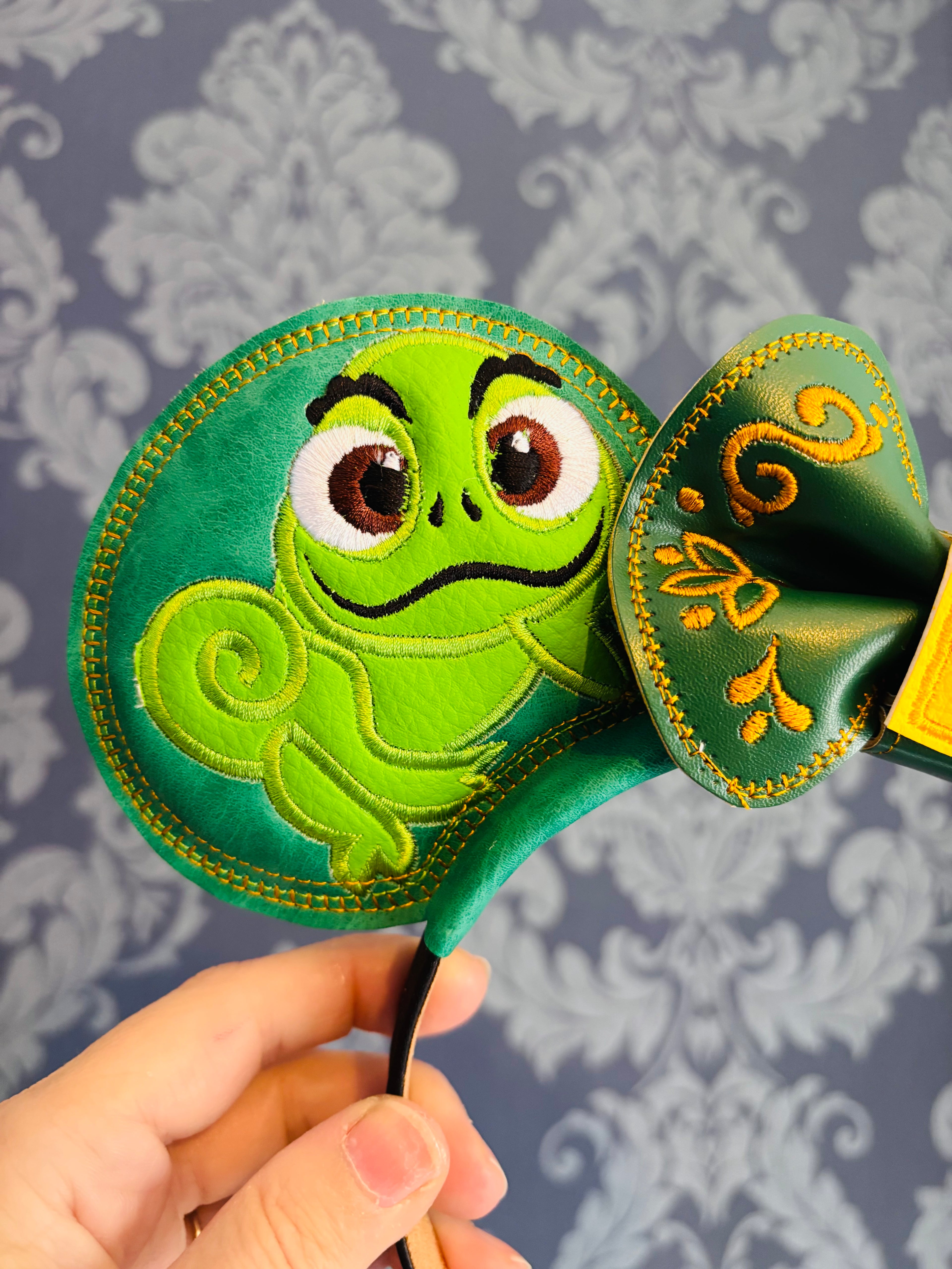 Pascal ear headband