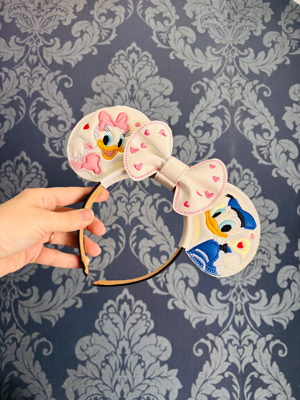 Core Character, Ducky Love ear headband