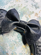 Cathedral Window ear headband