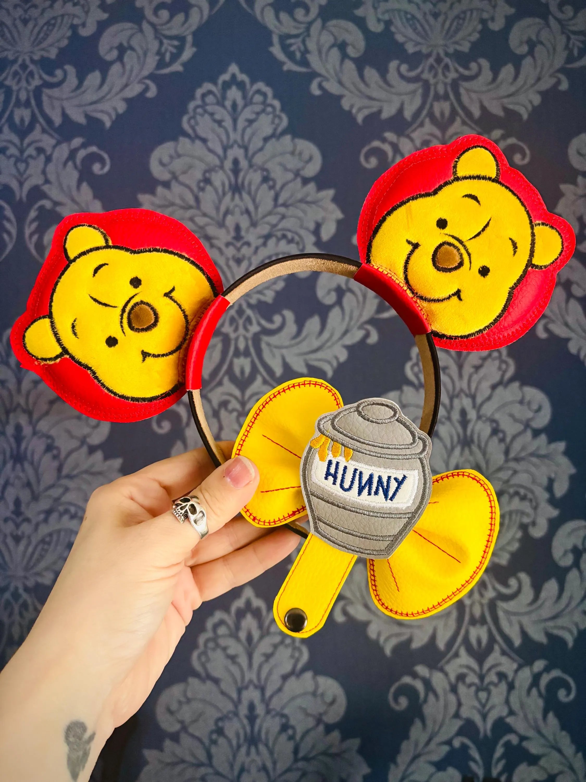 100 Acre Friends, Silly Old Bear headband