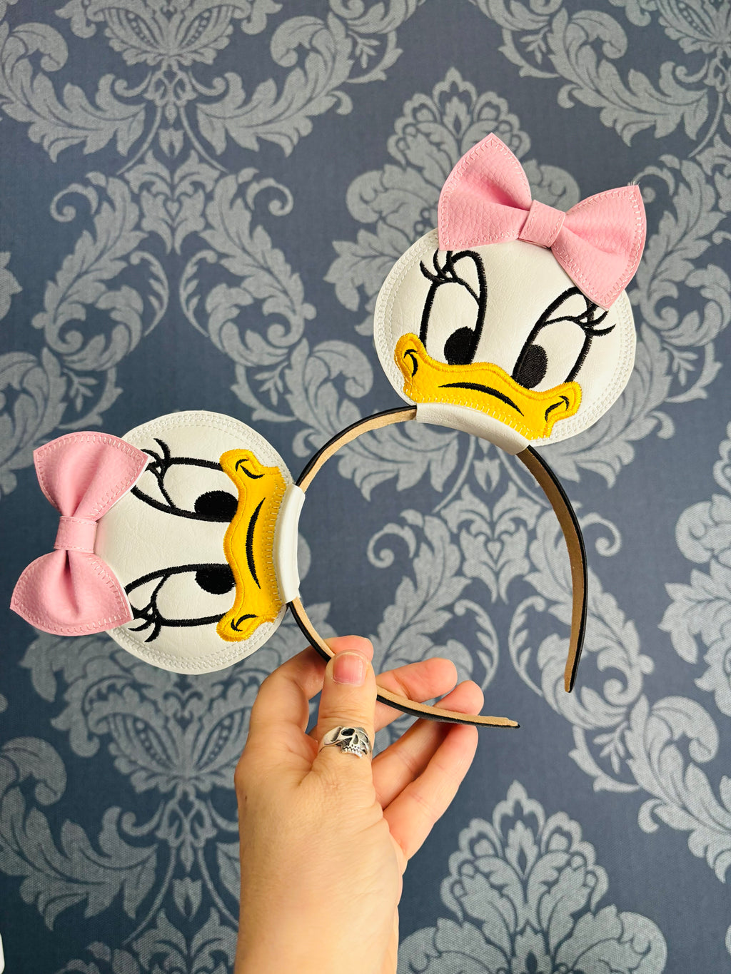 Core Character, Classic Duck signature ear headband Daisy