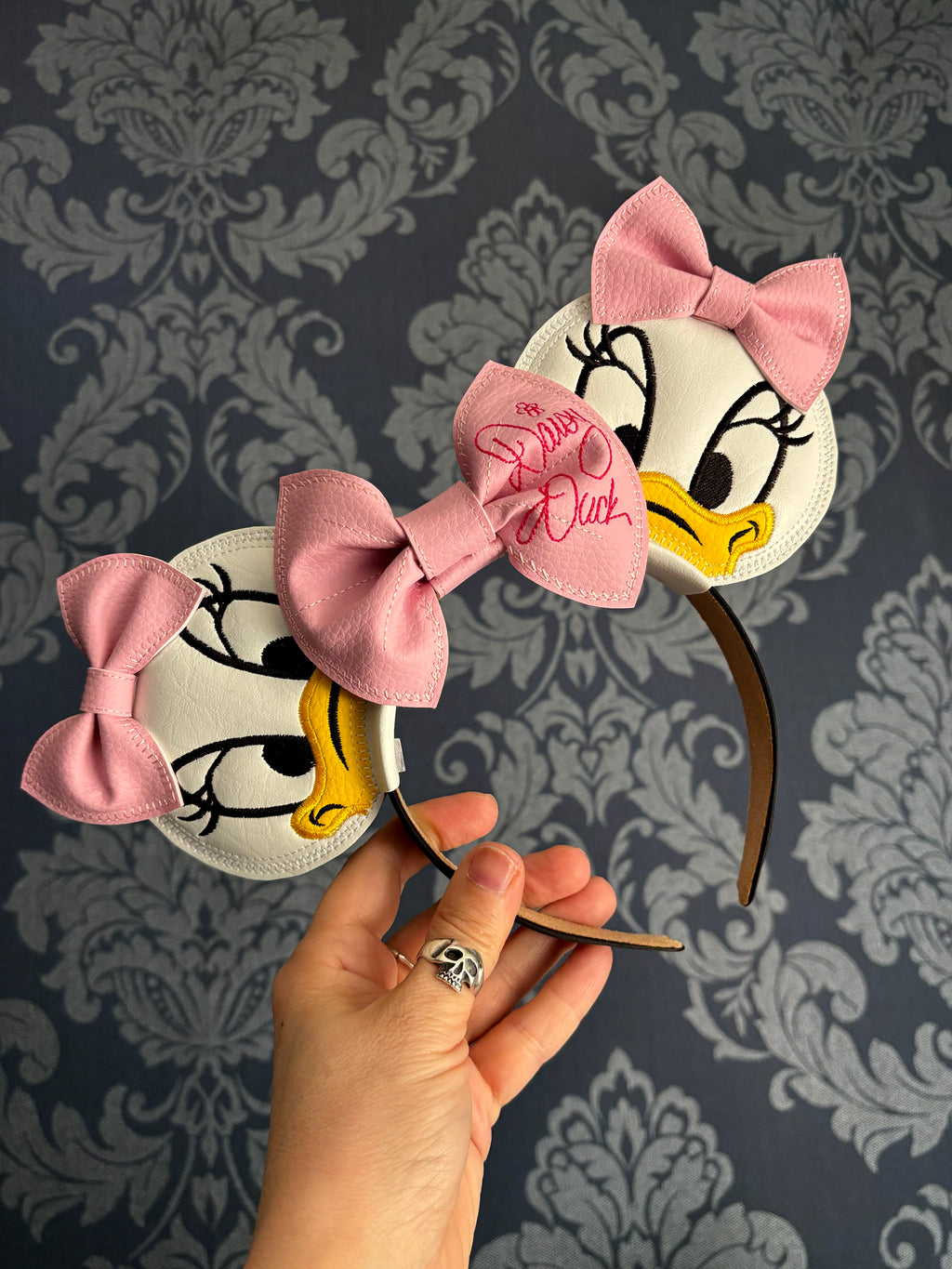 Core Character, Classic Duck signature ear headband Daisy