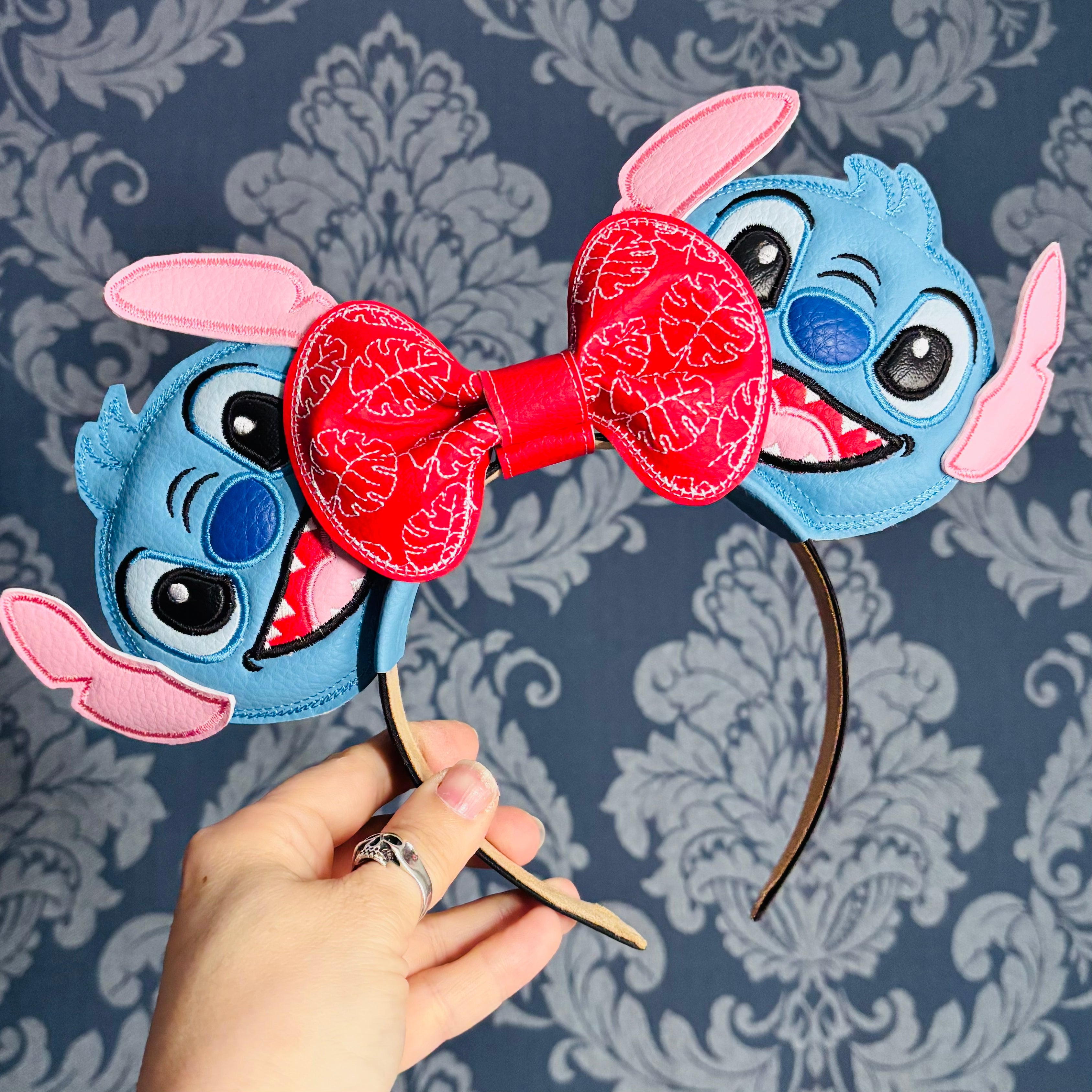 Experiment 626, Stitch ear headband