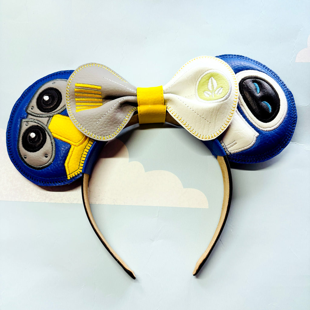 Little Trash Compactor, WALLE inspired ear headband